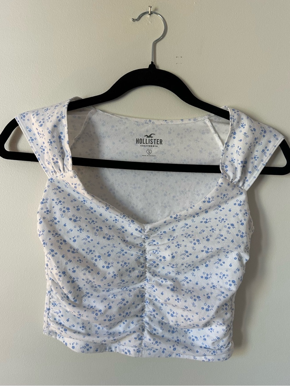 Hollister White Crop Top with Light Blue Floral Print